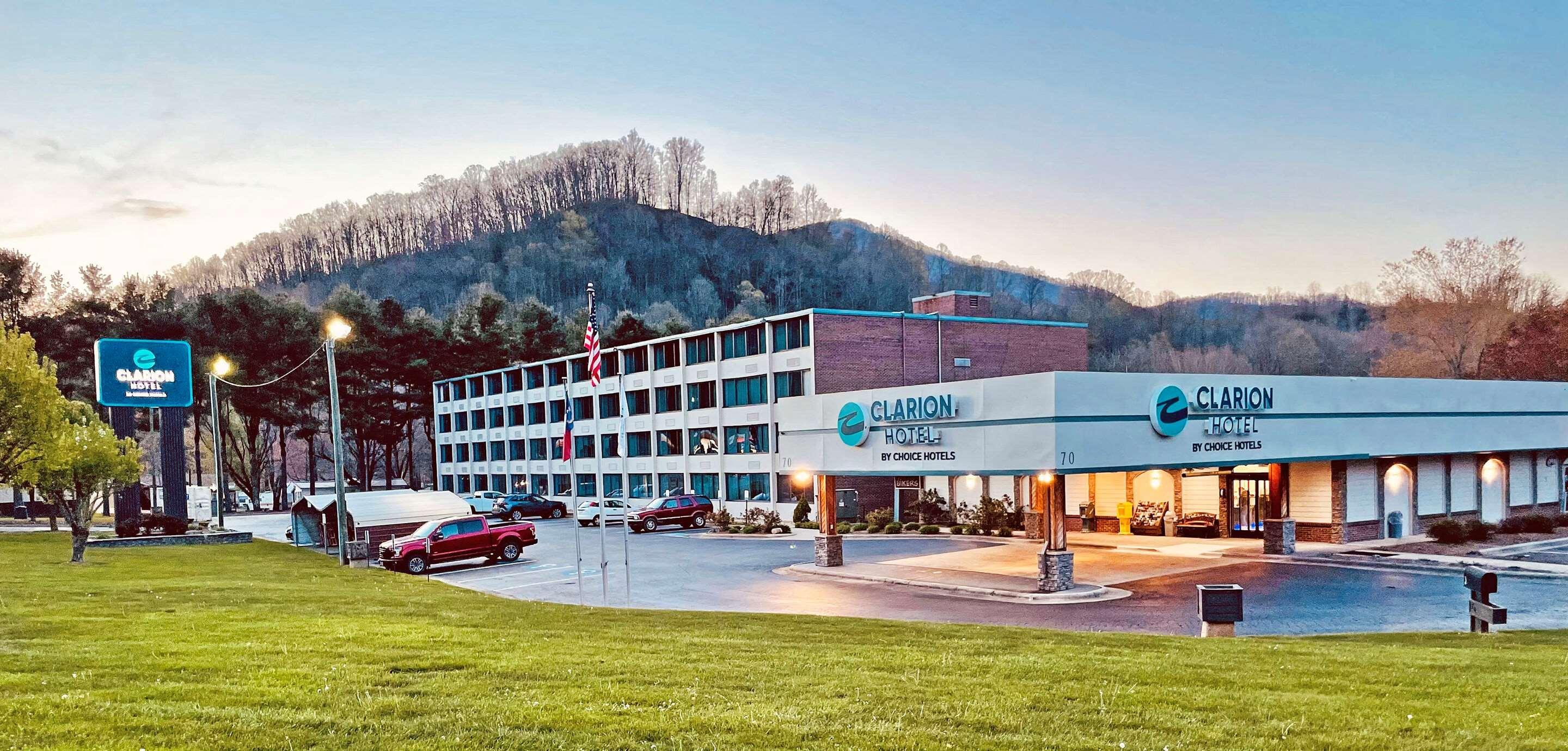 Hotel Clarion Conference Center